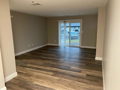 10 Barrington Ave unit 204, Nashua, NH 03062 - photo 7