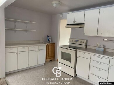 1514 Jim Bridger Ave unit Desmet, Casper, WY 82604 - photo 2
