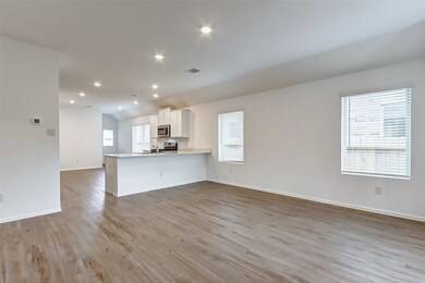 1942 Foxtail Creek Ct, Crosby, TX 77532 - photo 4