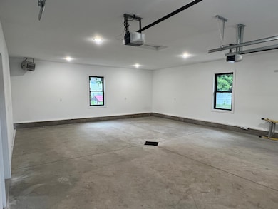 309 Central Ave S, Geneva, MN 56035 - photo 4