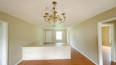 6820 Beachwood St, Houston, TX 77021 - photo 3