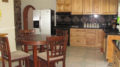 13501 Mobile St, Houston, TX 77015 - photo 2