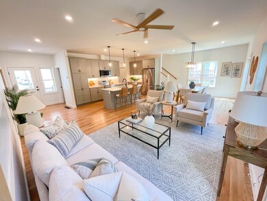 27 Mount Pleasant St unit R, Derry, NH 03038 - photo 4