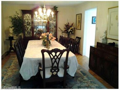 6416 Sable Ln, Greensboro, NC 27406 - photo 2