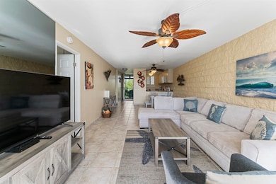 250 Hauoli St unit 415, Wailuku, HI 96793 - photo 3