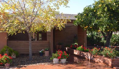 4202 N 57th Place, Phoenix, AZ 85018 - photo 3