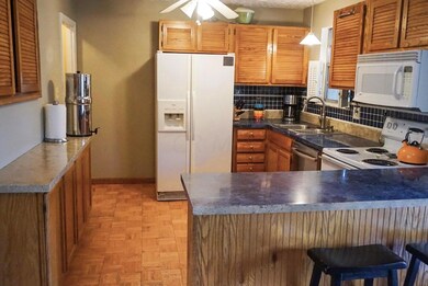 1396 Thurell Rd, Columbus, OH 43229 - photo 7