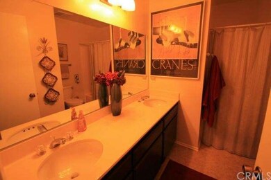930 N Redding Way unit D, Upland, CA 91786 - photo 3