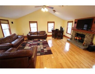 35 Clementi Ln, Methuen, MA 01844 - photo 2