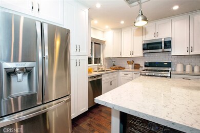 22024 Galvez St, Woodland Hills, CA 91364 - photo 7