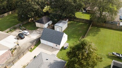 207 Dustin Cr Aerials-4