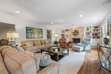 13163 Kimberley Ln, Houston, TX 77079 - photo 4