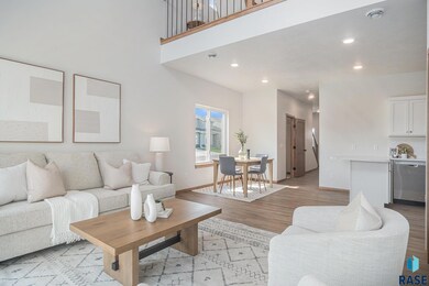 5701 E Avett Place, Sioux Falls, SD 57108 - photo 3