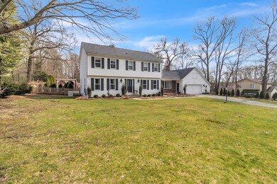 20 Jennifer Dr, Ludlow, MA 01056 - photo 2