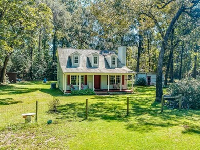 11 Nancy Allen St, Crawfordville, FL 32327 - photo 2