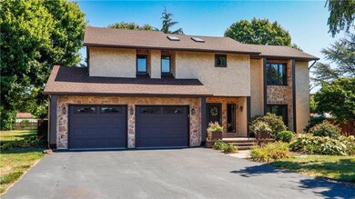 7044 Versailles Square, Bethlehem, PA 18017 - photo 2