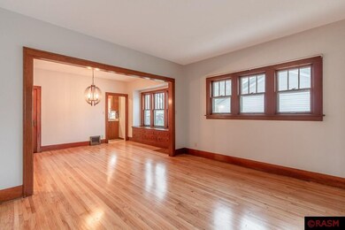 205 W 8th St, Mankato, MN 56001 - photo 3