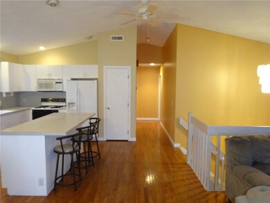30 Long Ct, Cranston, RI 02920 - photo 3