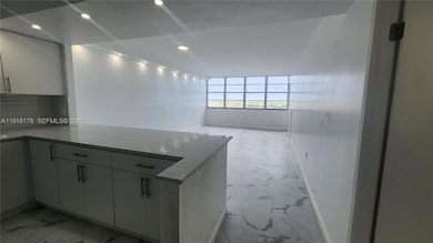 Buckley Towers unit 1412W, Miami, FL 33179 - photo 2