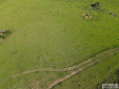 1560 E Rim Loop Rd, Ashton, ID 83420 - photo 5