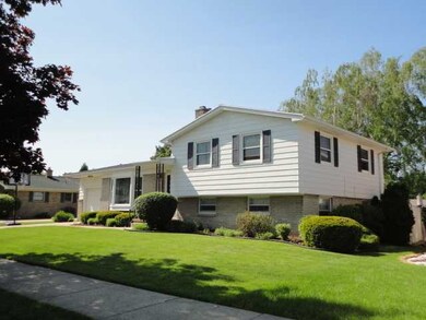 unlisted-address, Lansing, MI 48917 - photo 2