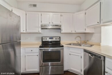 1726 S Washington St unit 1726, Naperville, IL 60565 - photo 5