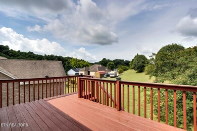 07_ReliantLane_5027_Deck01