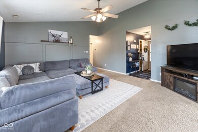 9745 Claymore Dr, Fishers, IN 46038 - photo 7