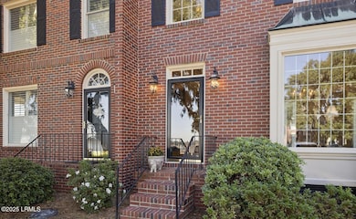 895 Ribaut Rd unit 2, Beaufort, SC 29902 - photo 6