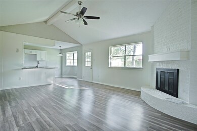 10319 Misty River Dr, Houston, TX 77086 - photo 2