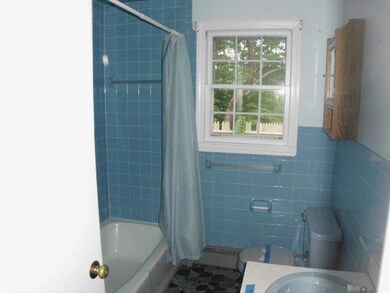 27 Charing Cross Rd, South Dennis, MA 02660 - photo 5