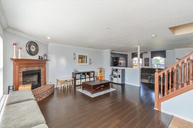 10387 Carlise Way, Fishers, IN 46038 - photo 6