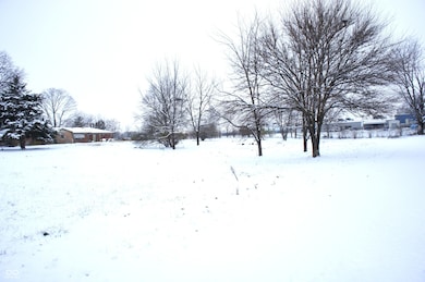 2526 Arnold St, Indianapolis, IN 46241 - photo 3