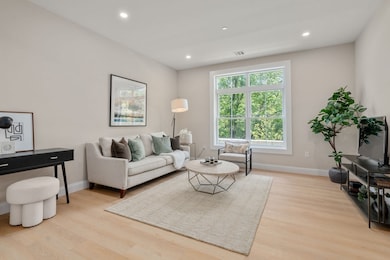 7 Cross St unit 205, Wilmington, MA 01887 - photo 2