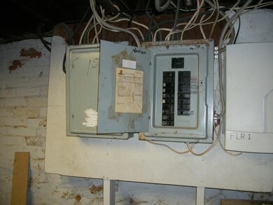 17 Lander St, Lynn, MA 01902 - photo 6