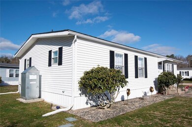 116 Little Pond Rd, Wakefield, RI 02879 - photo 2