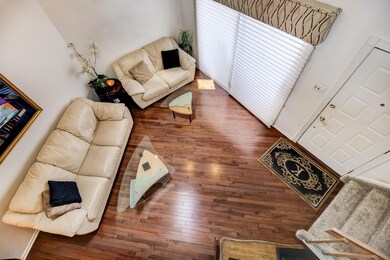 006_Family Room