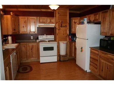 Kitchen. Gorgeous Hickory kitchen...wow!!