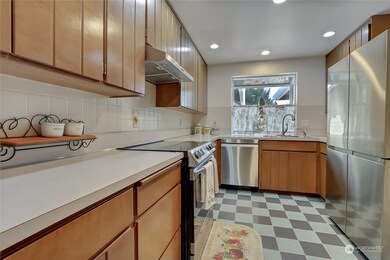 8123 64th Street Ct W, University Place, WA 98467 - photo 3