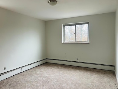 808 Schiff Ave, Cincinnati, OH 45205 - photo 5