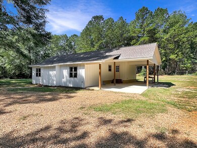 7129 McComb Holmesville Rd, McComb, MS 39648 - photo 6