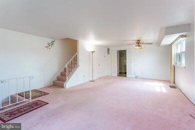 5655 Chelwynd Rd, Halethorpe, MD 21227 - photo 7