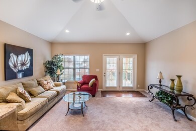 6408 Clover Trace Circle Lville-34