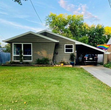 1709 Beaver Ave, Des Moines, IA 50310 - photo 3