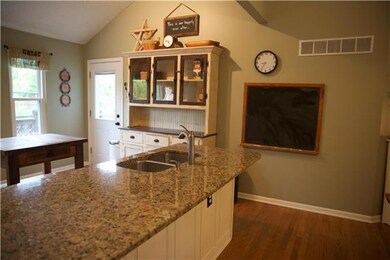 21504 W 58th St, Shawnee, KS 66218 - photo 7