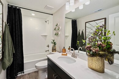 6181 Franciscotti Dr unit 521, South Jordan, UT 84009 - photo 2