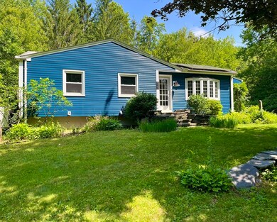 947 Burts Pit Rd, Florence, MA 01062 - photo 4