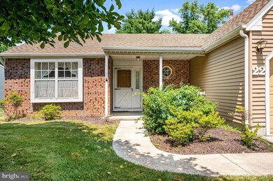 22 Knollwood Dr, Woodbury, NJ 08096 - photo 2