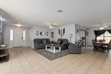 2207 Dowling Dr, Richmond, TX 77469 - photo 7