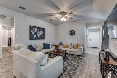 140 Greengate Dr, Boyd, TX 76023 - photo 4